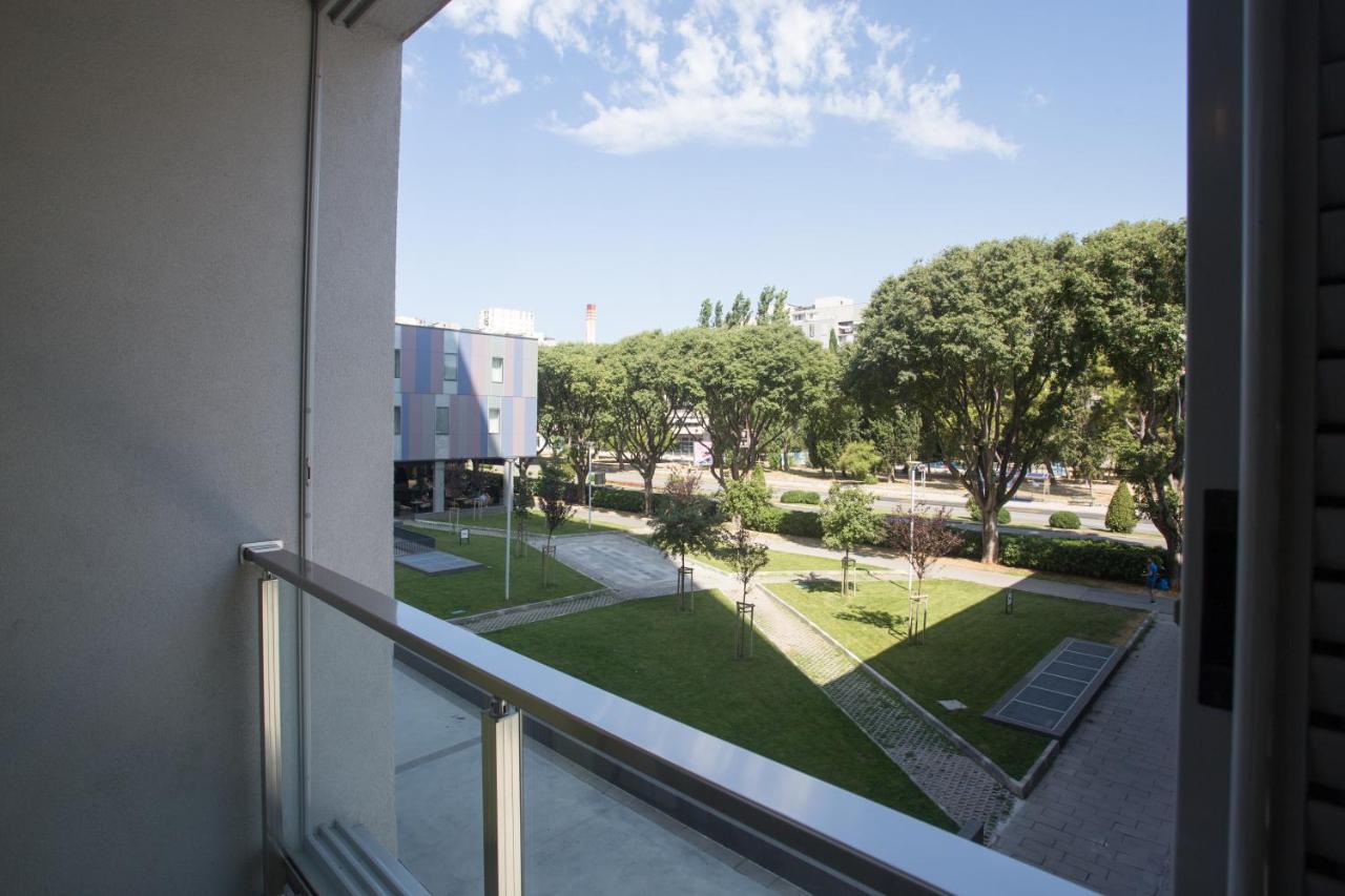 Iris Apartment Private Parking Split Bagian luar foto