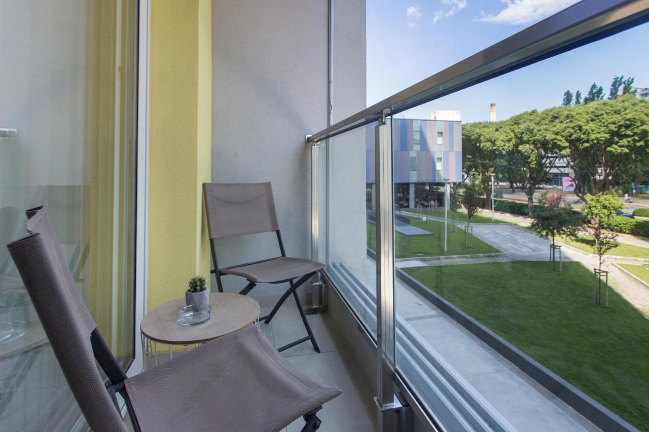 Iris Apartment Private Parking Split Bagian luar foto